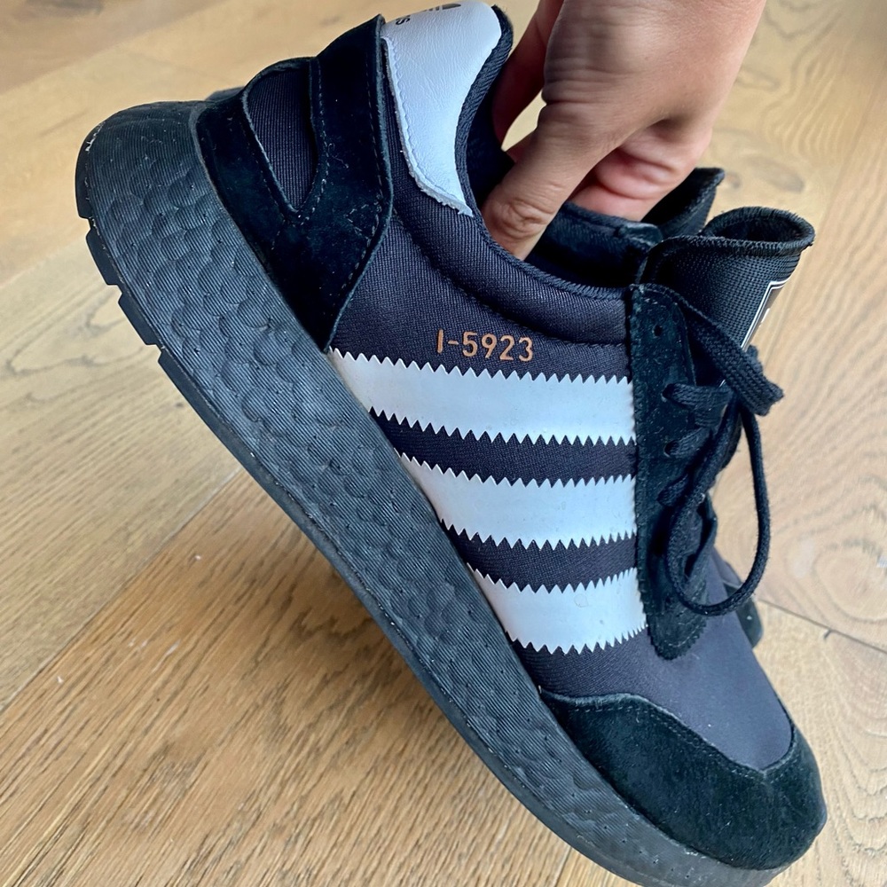 ADIDAS I-5923 BLACK BOOST MENS 9.5